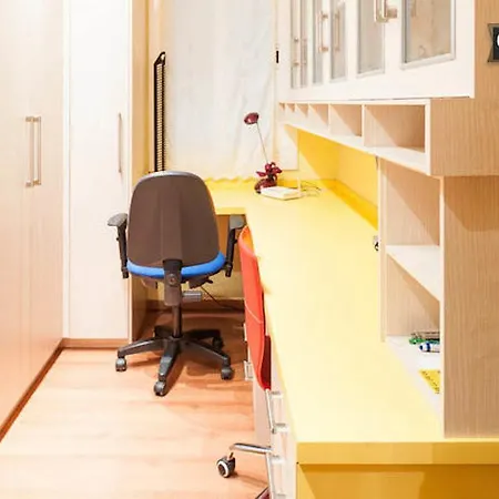 Consell De Cent Lägenhet